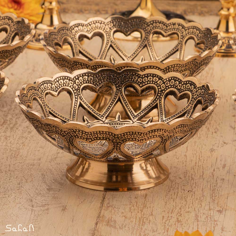 ست هفت سین برنجی آنتیک کد 1206 — تصویر ۵