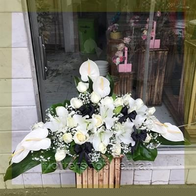 باکس گل قیمت مناسب ؛ هدیهای امن برای وقتی نمیدانی چه بخری