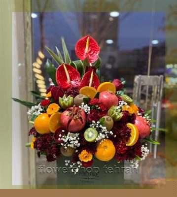 دسته گل خواستگاری رز قرمز لوکس برای سلیقه‌های سخت‌پسند