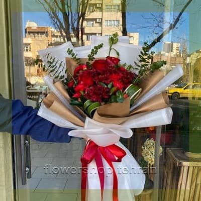 سفارش آسان تاج گل گرد فقط با چند کلیک — تصویر ۲