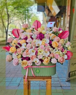 اگر وقت رفتن به گلفروشی را نداری، گل برای گلدان را اینترنتی سفارش بده — تصویر ۳