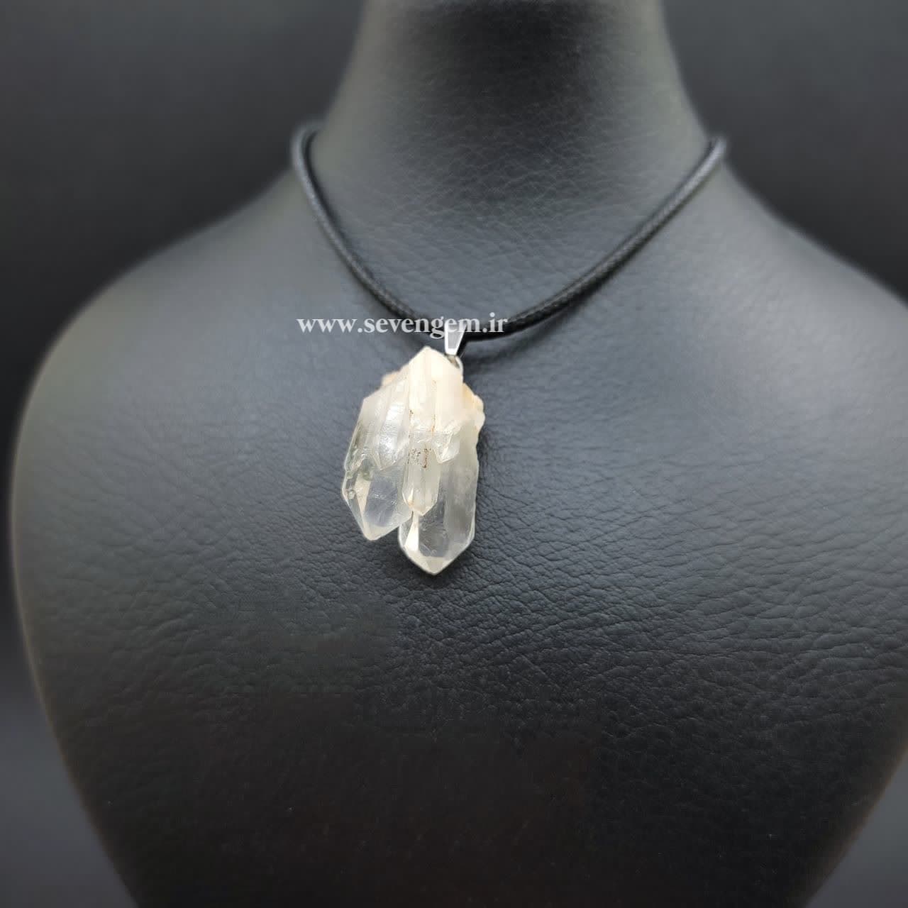 گردنبند کلاستر کریستال کوارتز‌ ایران (کدA864) — تصویر ۶