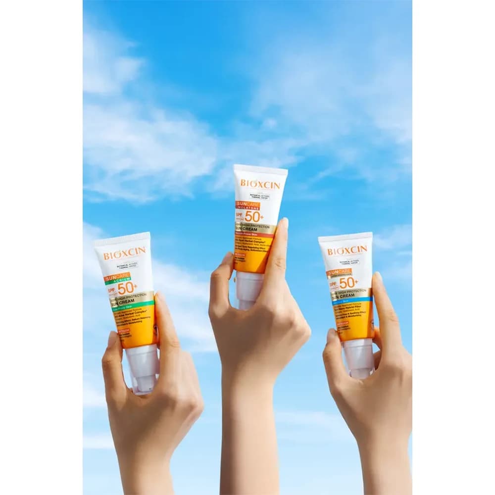 کرم ضدآفتاب بی‌رنگ بیوکسین +SPF50 مناسب پوست مستعد لک حجم 50 میلی‌لیتر — تصویر ۸