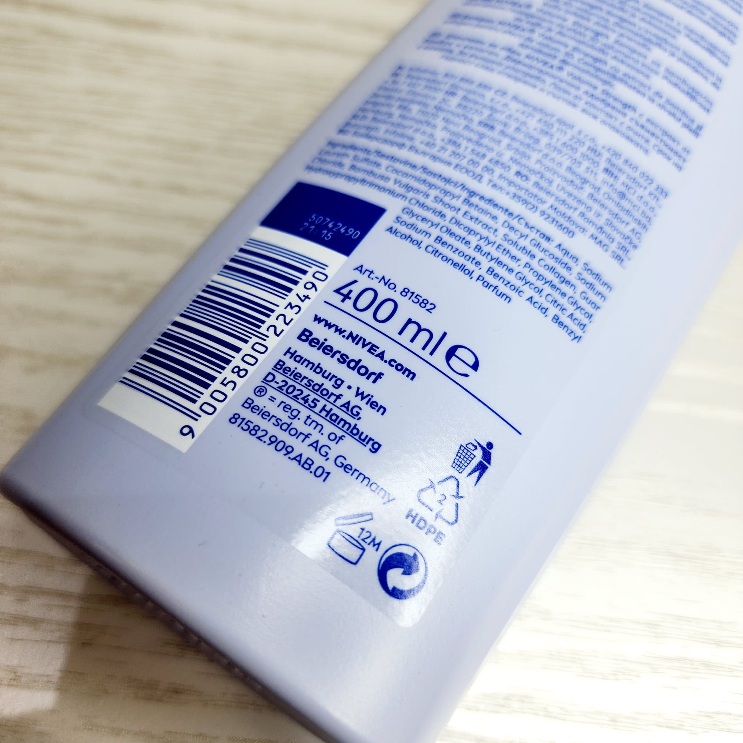 شامپو موی حجم دهنده زنانه نیوا NIVEA مدل ولوم استرنت Volume Strength حجم 400 میلی لیتر — تصویر ۱۱