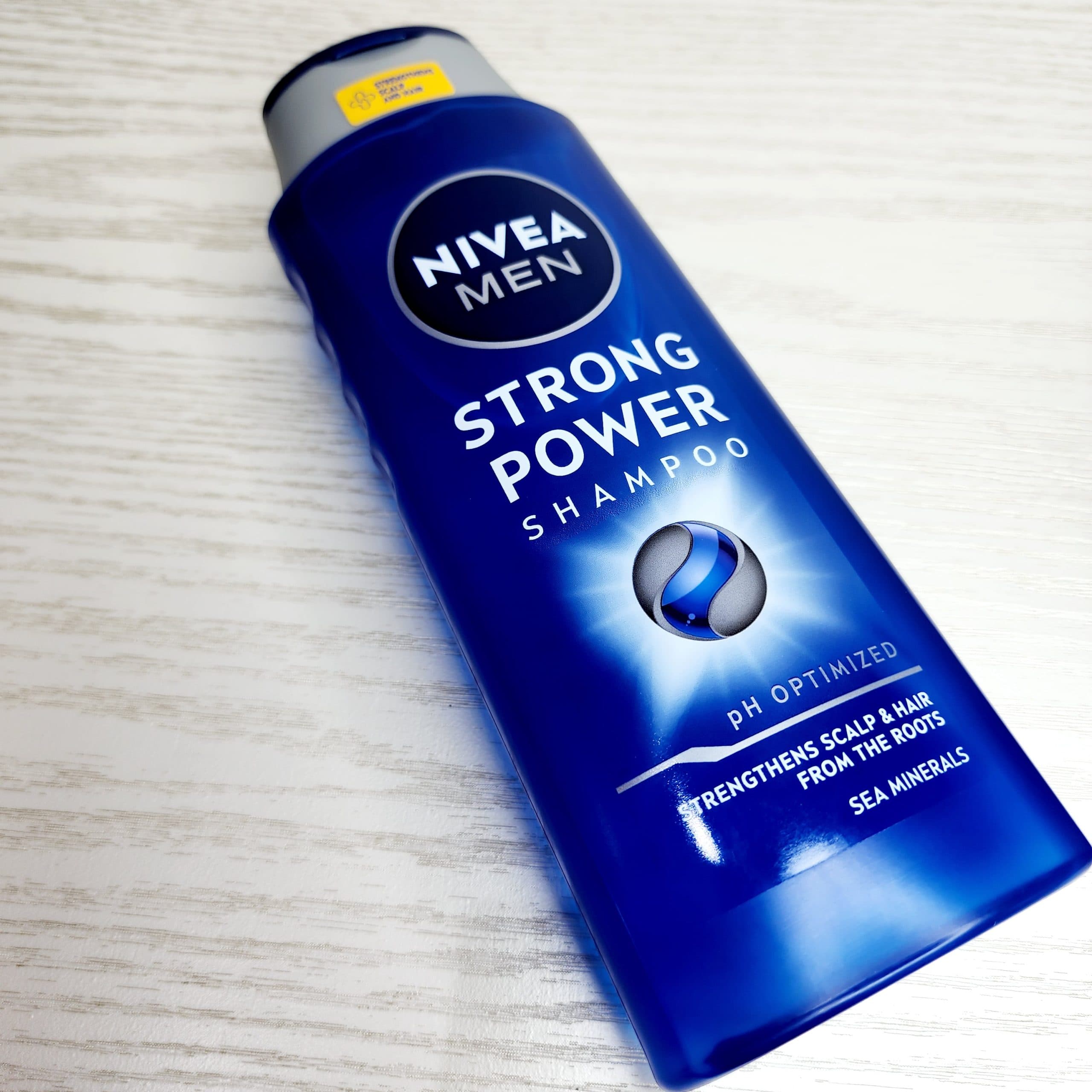 شامپو موی مردانه نیوا Strong Power حجم 400 میل — تصویر ۵
