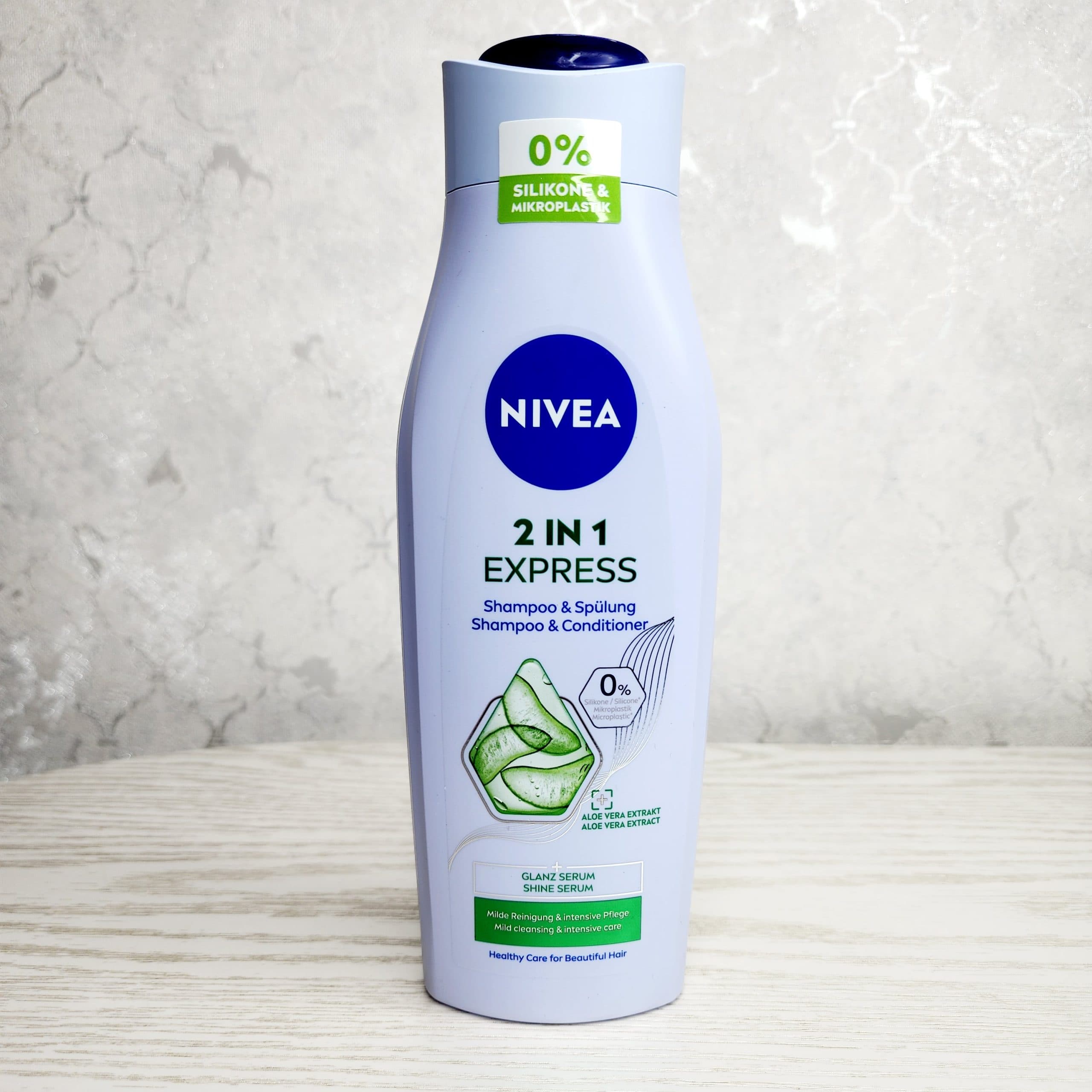 شامپو موی زنانه نیوا مدل اکسپرس 2 در 1 حجم 400 میل( Nivea Express 2 in 1 )