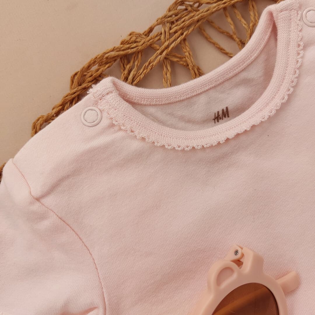 بادی پیراهن عروسکی از برند h&m – کد LK1089 — تصویر ۹