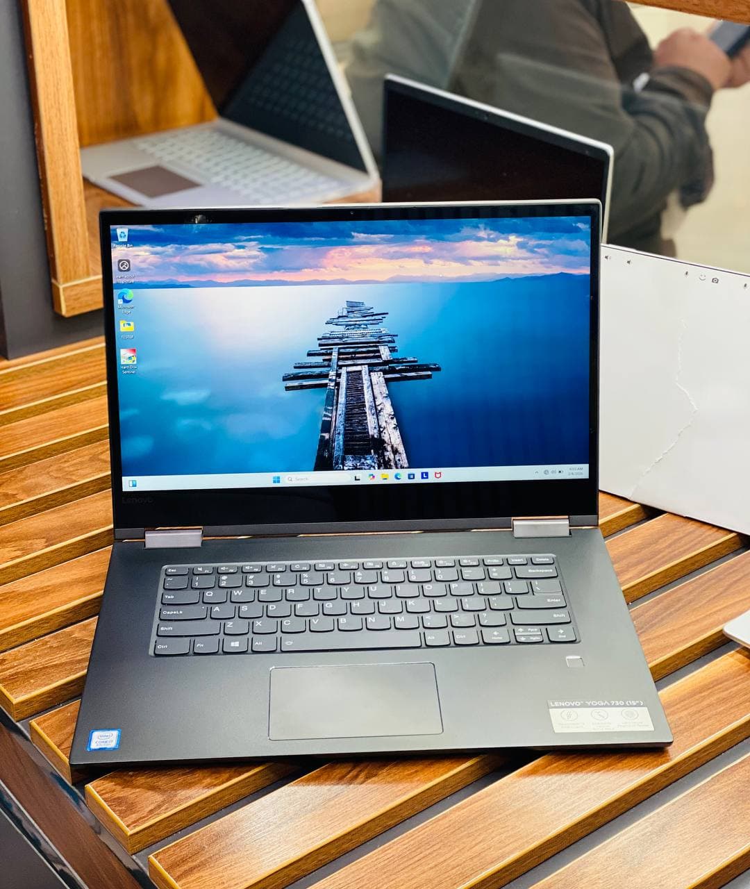 لپ تاپ Lenovo Yoga 730 i5(8250U) 8GB-256SSD-Intel UHD X360 Touch 15inch