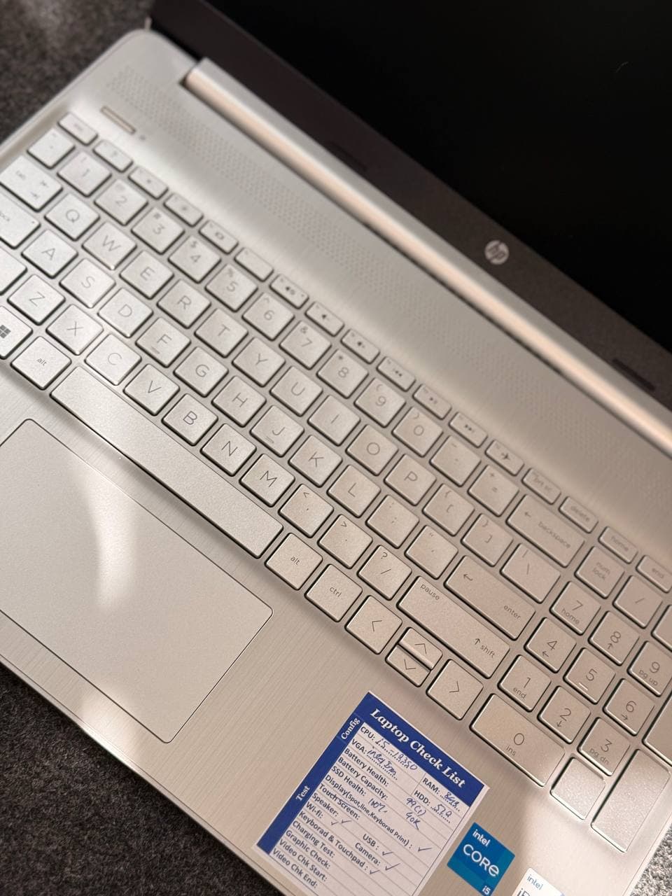 لپ تاپ HP Laptop 15 i5(1035G1) 8GB-256SSD-Intel UHD — تصویر ۳