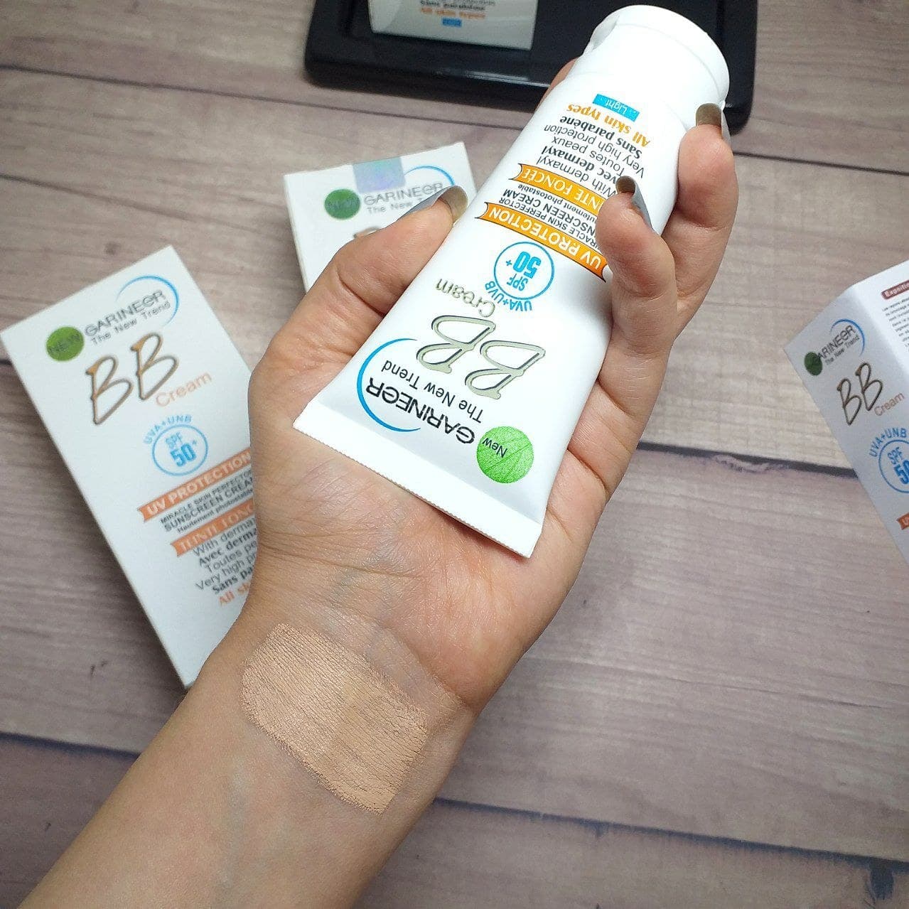 کرم ضد آفتاب BB گارنیر برای انواع پوست spf50+ — تصویر ۱۲