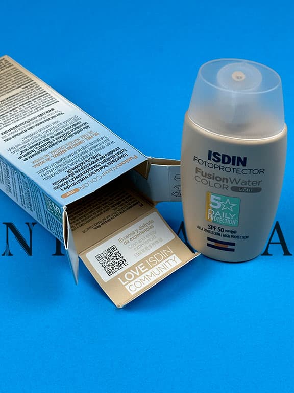 ضد آفتاب فیوژن واتر رنگی LIGHT ایزدین ISDIN — تصویر ۵
