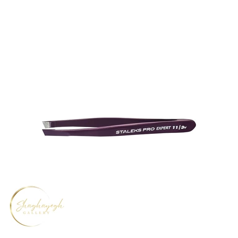 موچین ابرو سر کج حرفه ای استالکس پرو اکسپرت 11/3 ویولت Staleks Pro Expert 11/3V Wide Slant Eyebrow Tweezers Violet — تصویر ۵