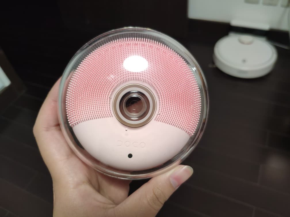 پاک کننده و ماساژور صورت شیائومی دوکو DOCO Smart Sonic Facial Cleansing Brush V001 — تصویر ۶