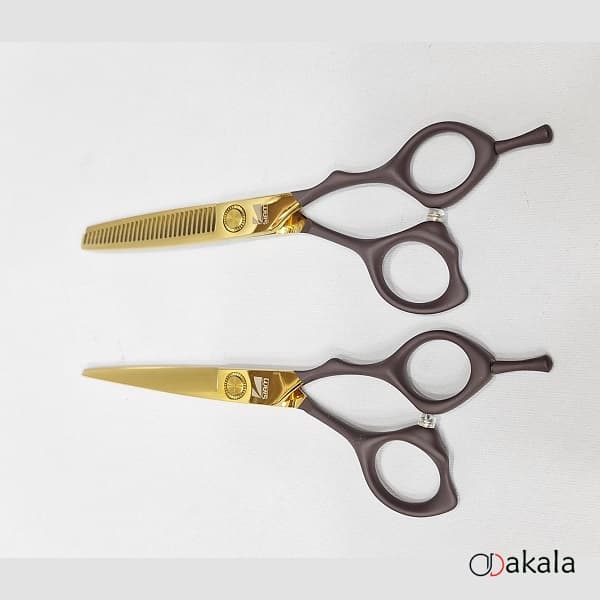 ست قیچی آرایشگری 6 اینچ صیام_فینی دسته قهوه ای A-B60-27 Pro — تصویر ۱۲