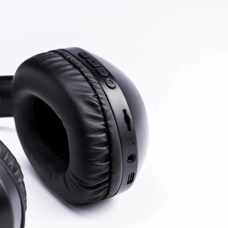 هدفون بلوتوثی ریمکس مدل RB-705 — تصویر ۱۰