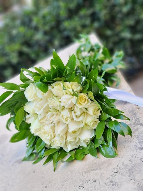 دسته گل رز هلندی کد 217 – گل فروشی آنلاین رزگاردن — تصویر ۳