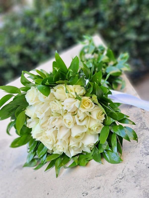 دسته گل رز هلندی کد 217 – گل فروشی آنلاین رزگاردن