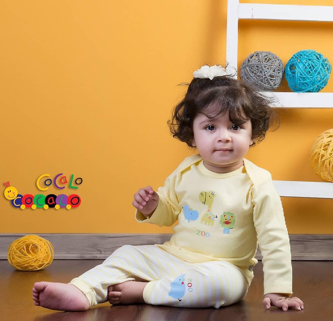 ست شلوار و بلوز آستین بلند نوزادی طرح باغ وحش زرد کوکالو — تصویر ۱۱
