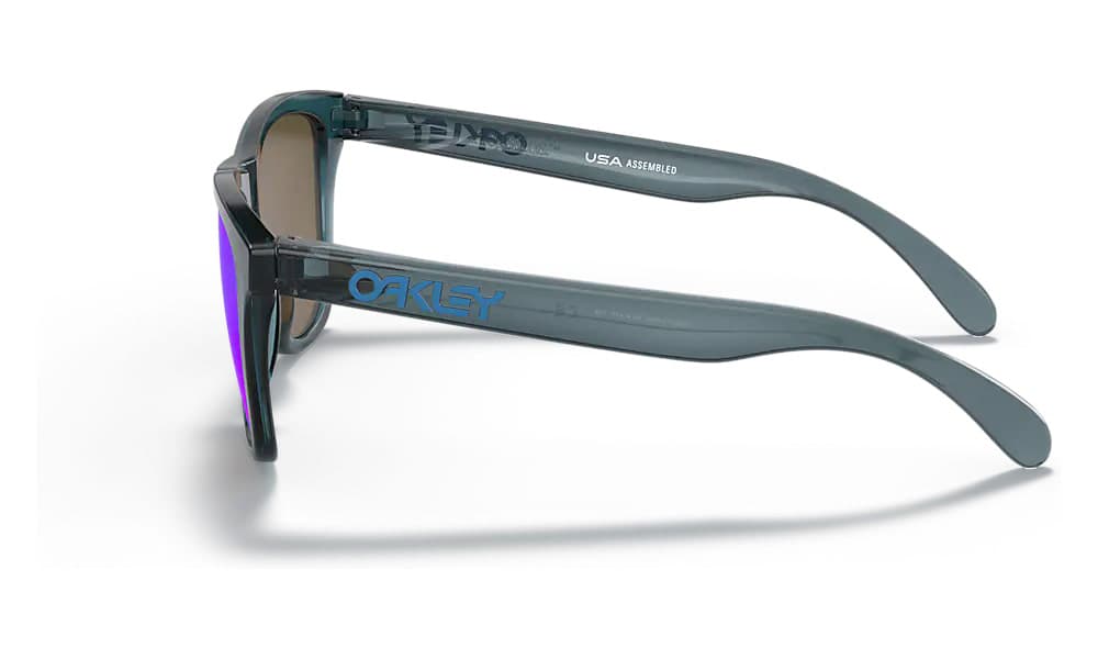 عینک آفتابی اوکلی فراگ اسکینز – Oakley Frogskins Polarized Prizm 9013 — تصویر ۱۰