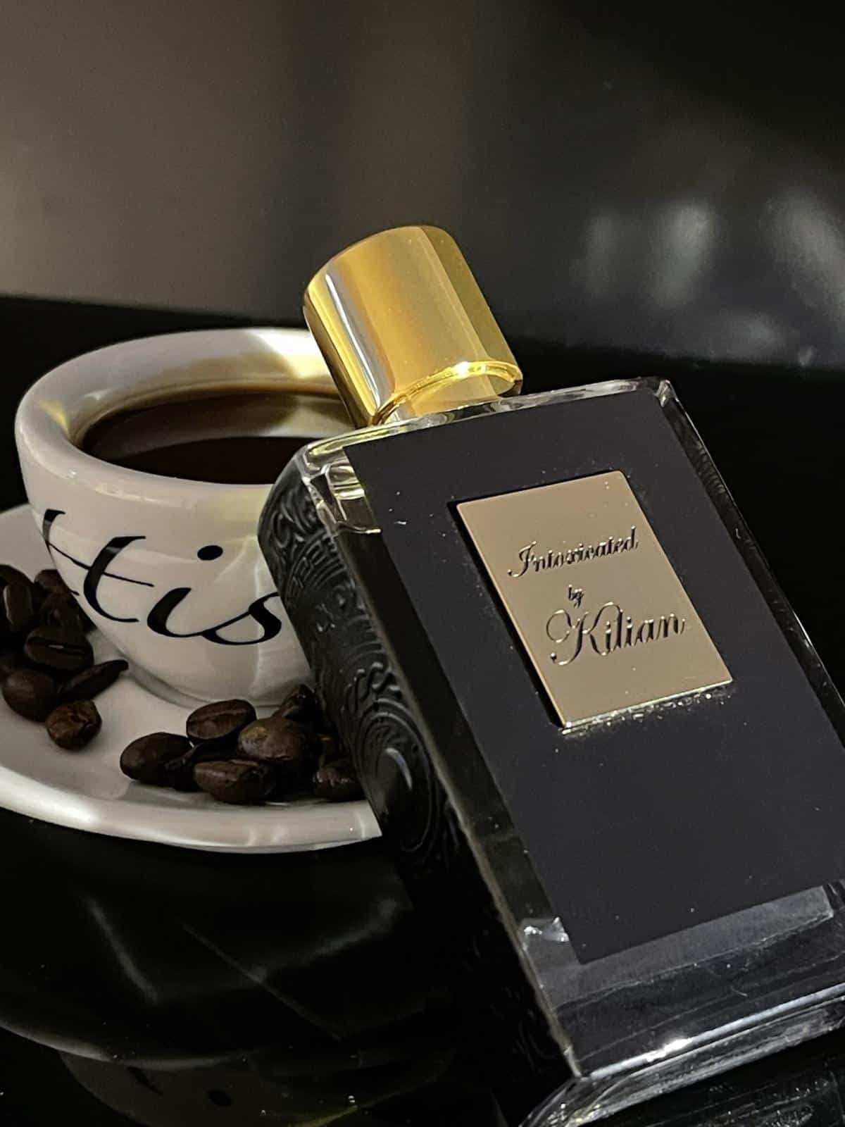 عطر ادکلن بای کیلیان ایتوکسیکیتد اصل | By Kilian Intoxicated 50ml — تصویر ۶