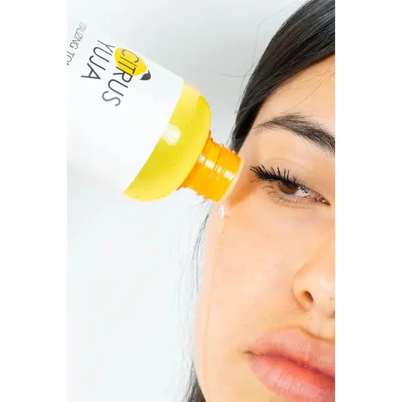 تونر حیات بخش روشن کننده یوجا فارم استی Farm Stay Citrus Yuja Toner 280ml — تصویر ۷