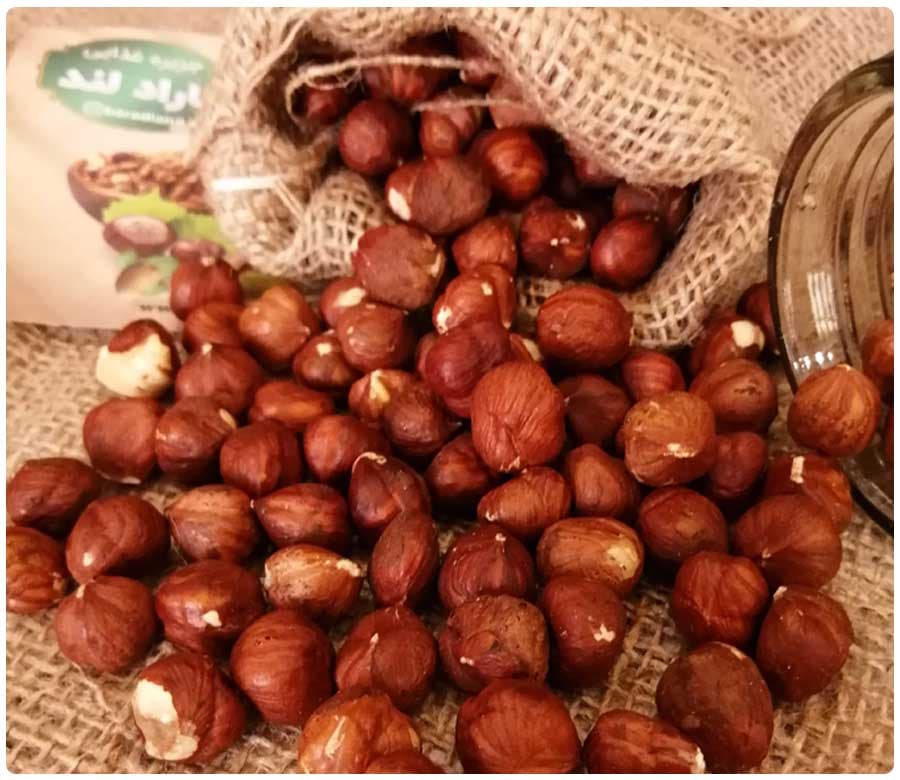 مغز فندق خارجی خام