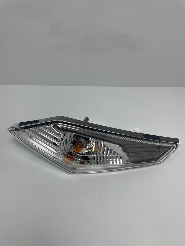 راهنما جلو راست اورجینال j200 sym نیروموتور
