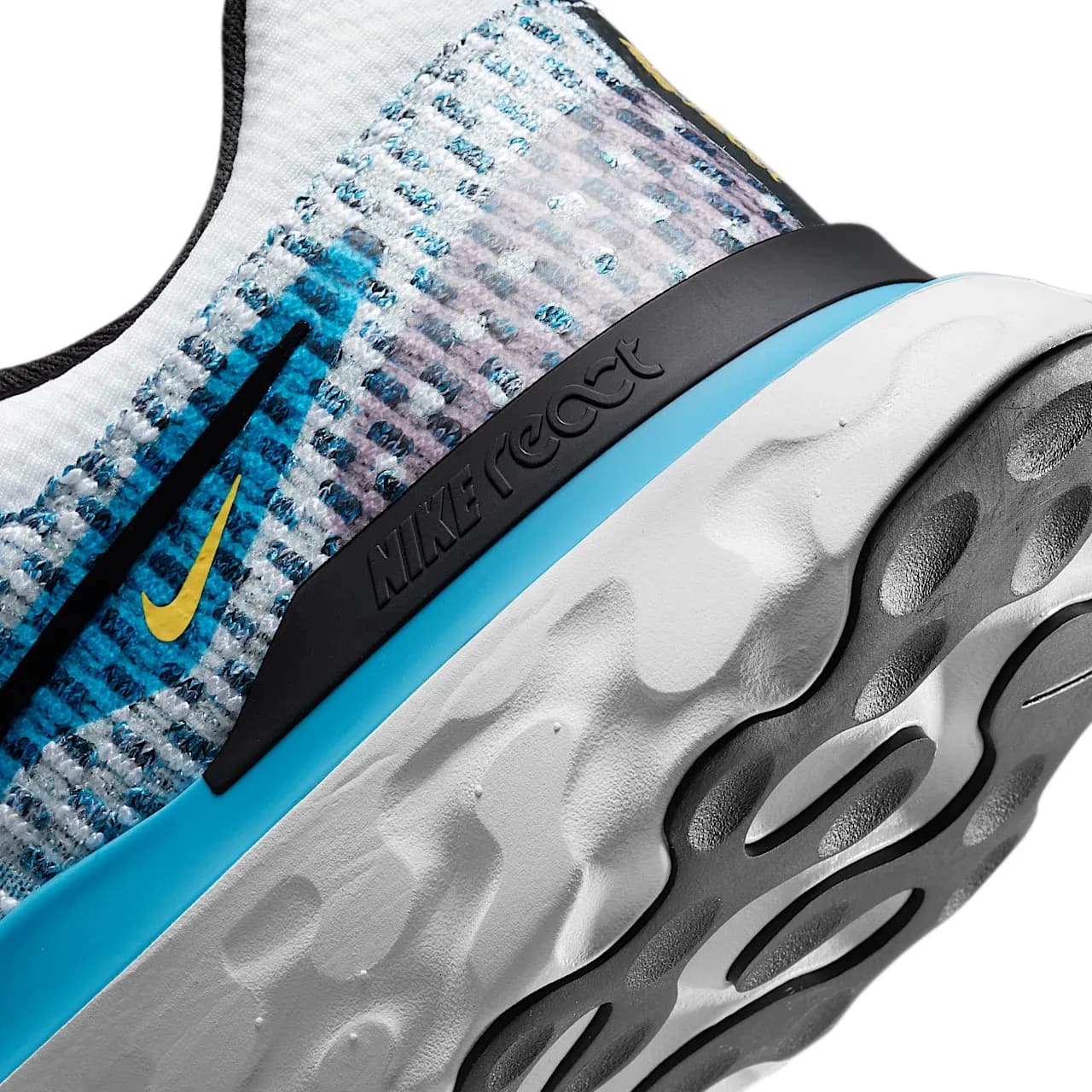 Nike React Infinity Run Flyknit 3 — تصویر ۹