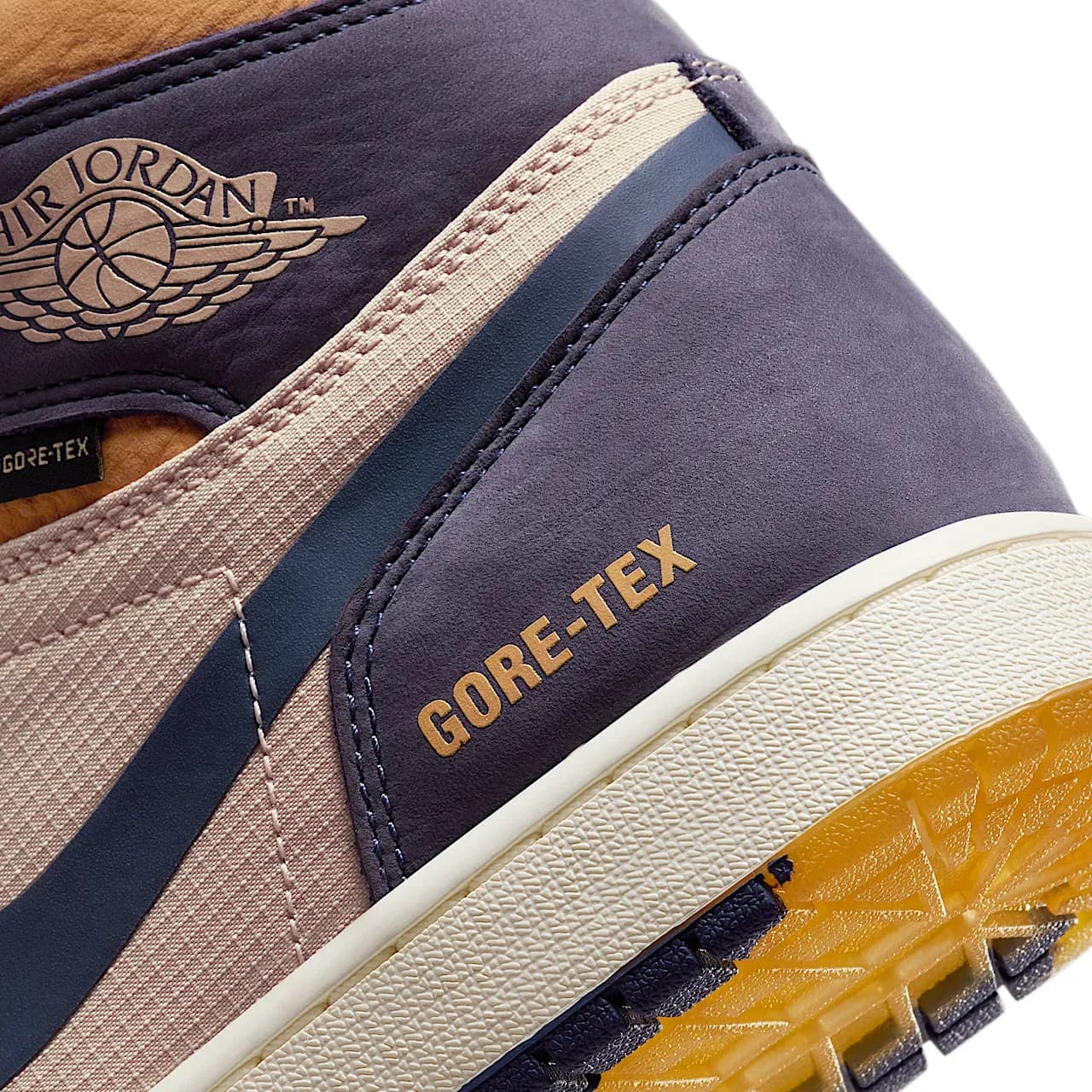 Air Jordan 1 — تصویر ۹