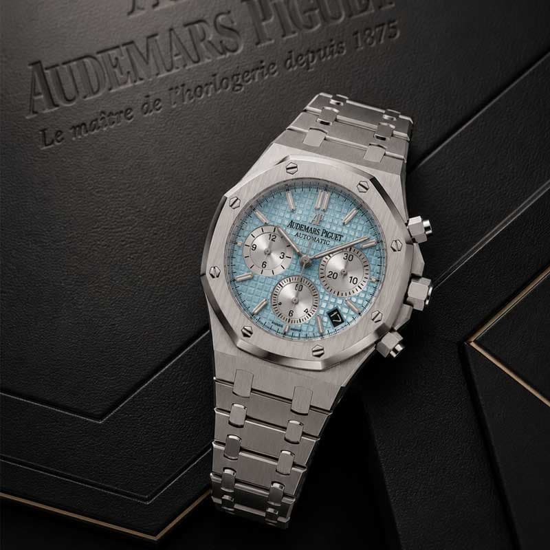 ساعت زنانه اودمار پیگه نقره ای صفحه تیفانی Audemars piguet 2131 — تصویر ۴