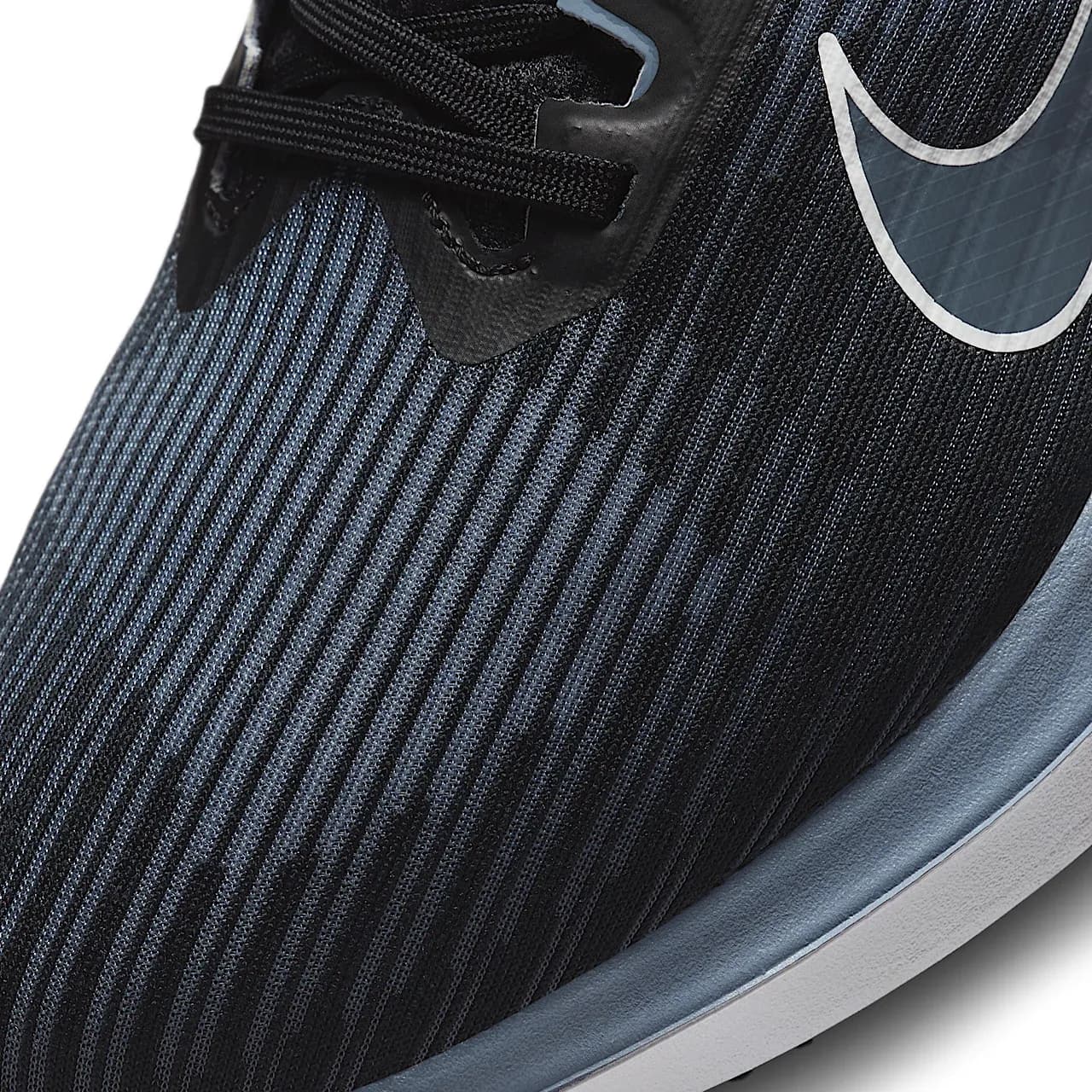 Nike Air Winflo 9 — تصویر ۸