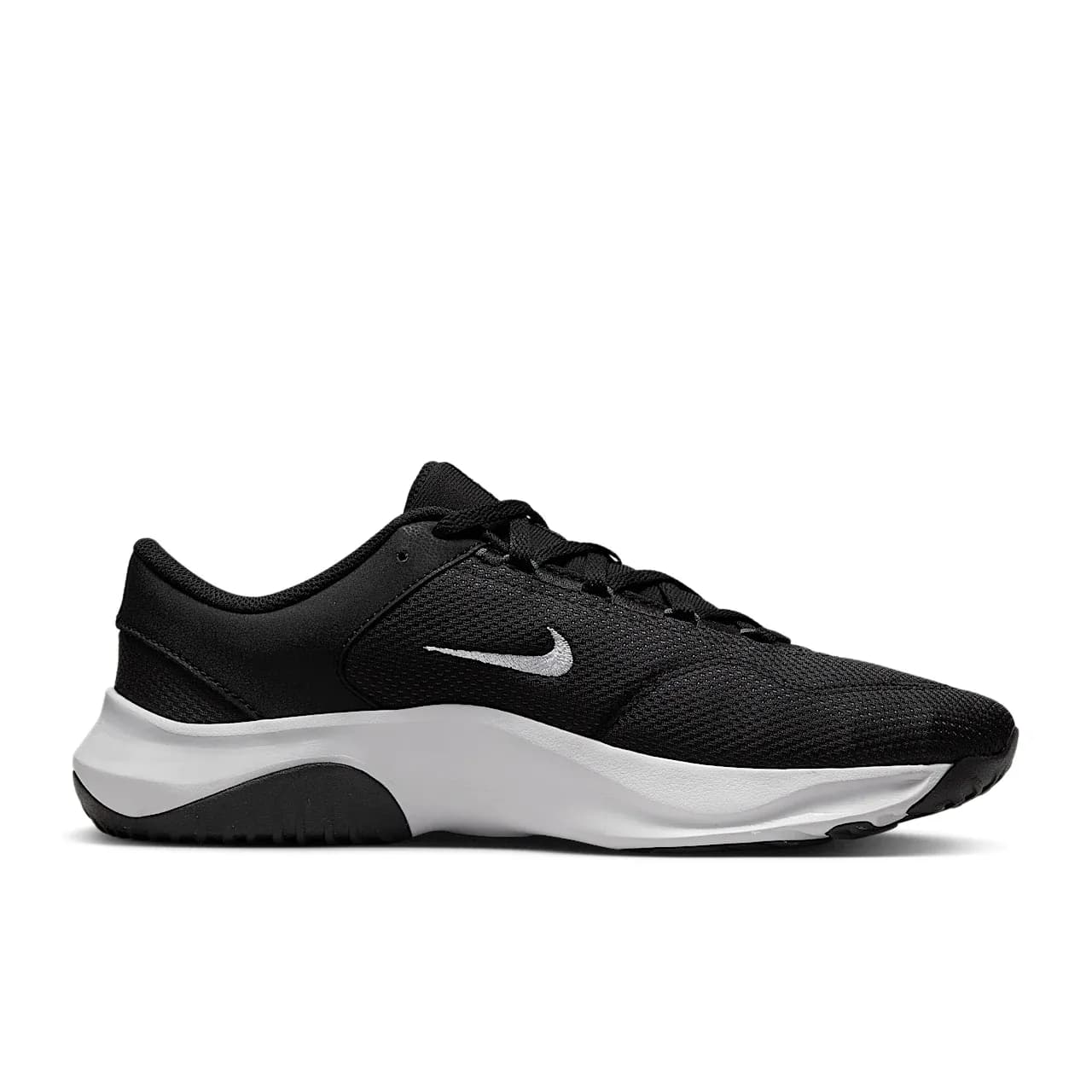 Nike Legend Essential 3 — تصویر ۴