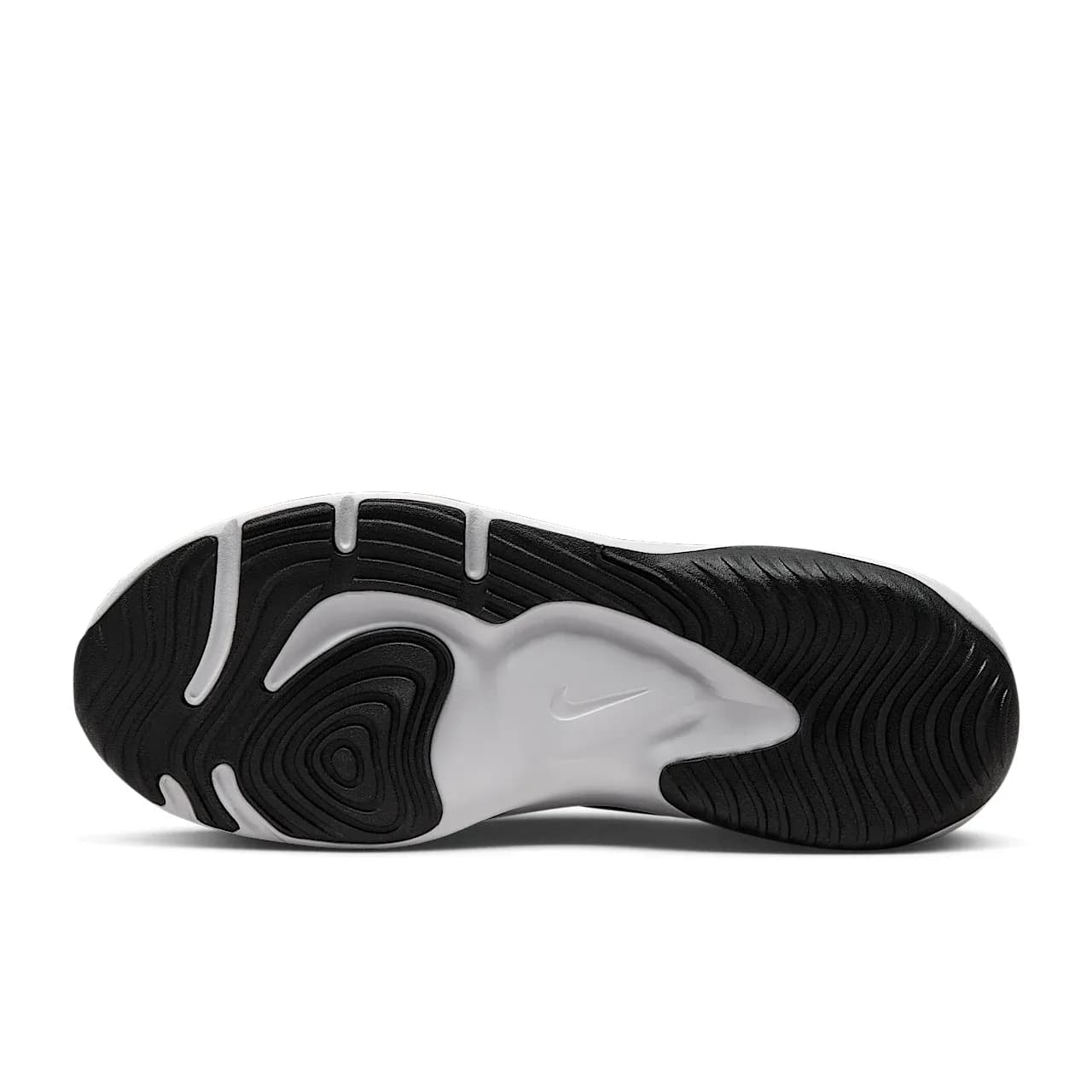 Nike Legend Essential 3 — تصویر ۳