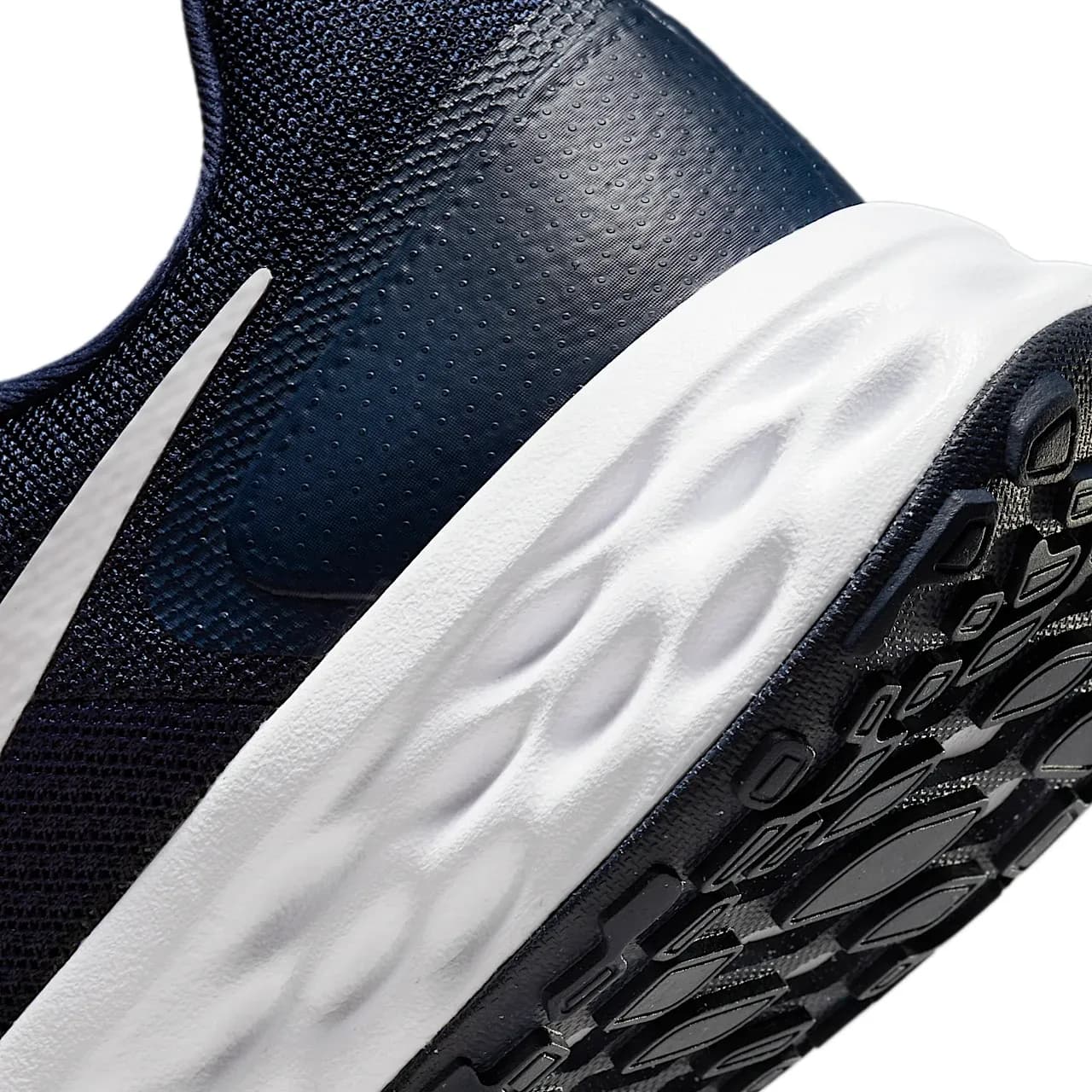 Nike Revolution 6 — تصویر ۹