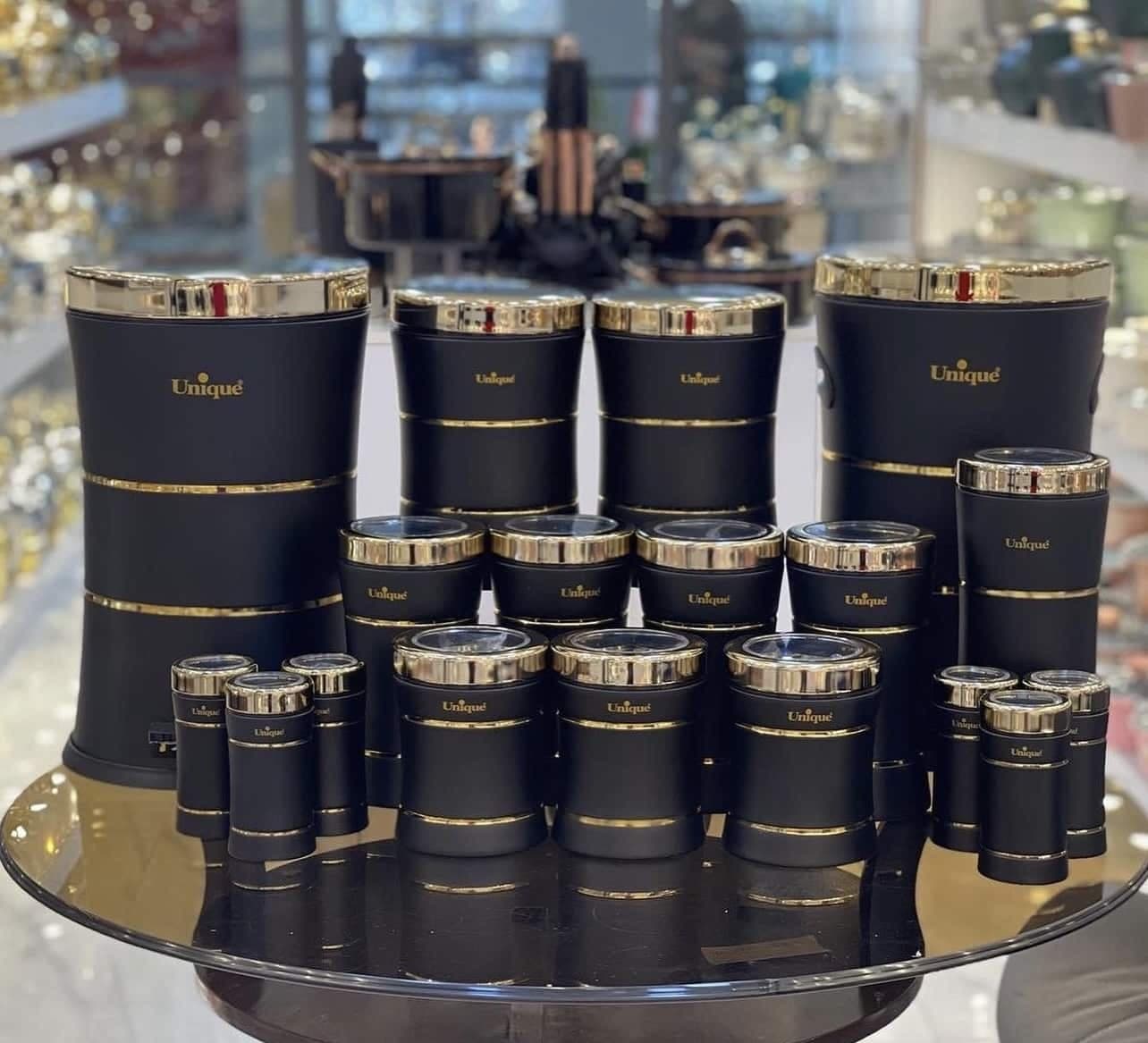 سرویس آشپزخانه 18 پارچه کمرباریک خطی مشکی طلا یونیک کد UN-4595