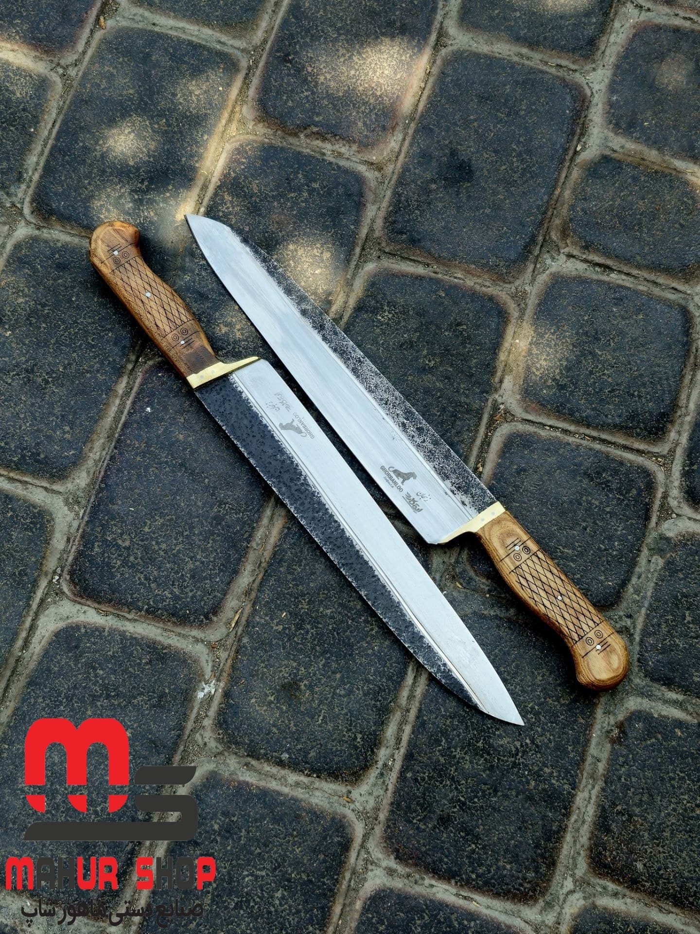 چاقو جوجه زن فولادی تقرییا ۴۰ سانتی ساخت زنجان تیغه چرب نگهداری بشه
