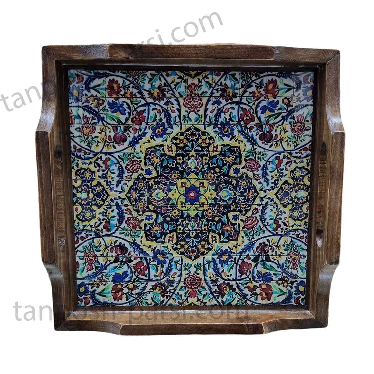 سینی چوبی مربع 25 در 25 سانت طرح هفت رنگ اصفهان — تصویر ۲
