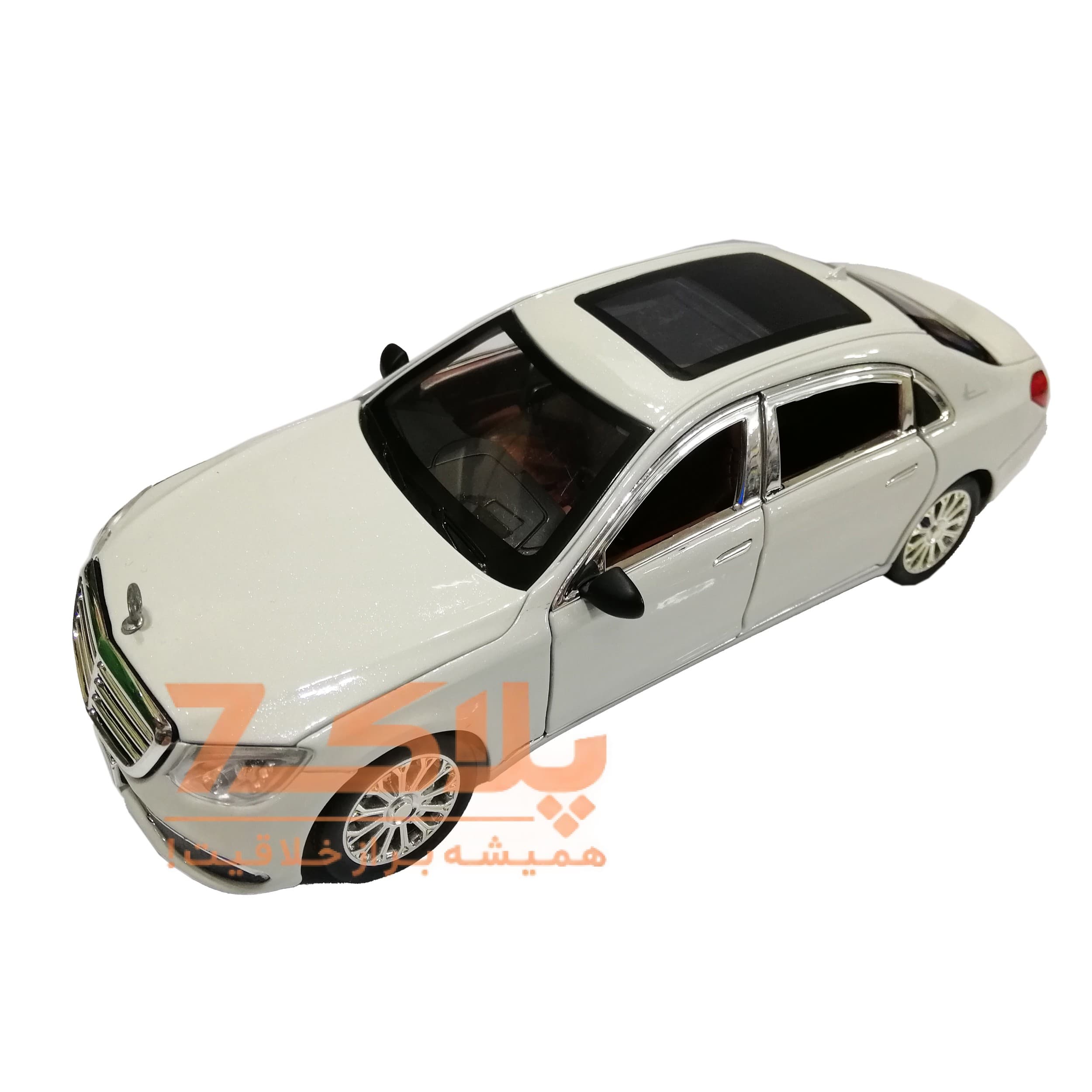 ماشین بازی مدل بنز طرح E300 — تصویر ۳