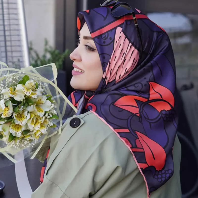 روسری زنانه مدل ابریشم قواره 90 مجلسی آنالیا کد ana2929 — تصویر ۴