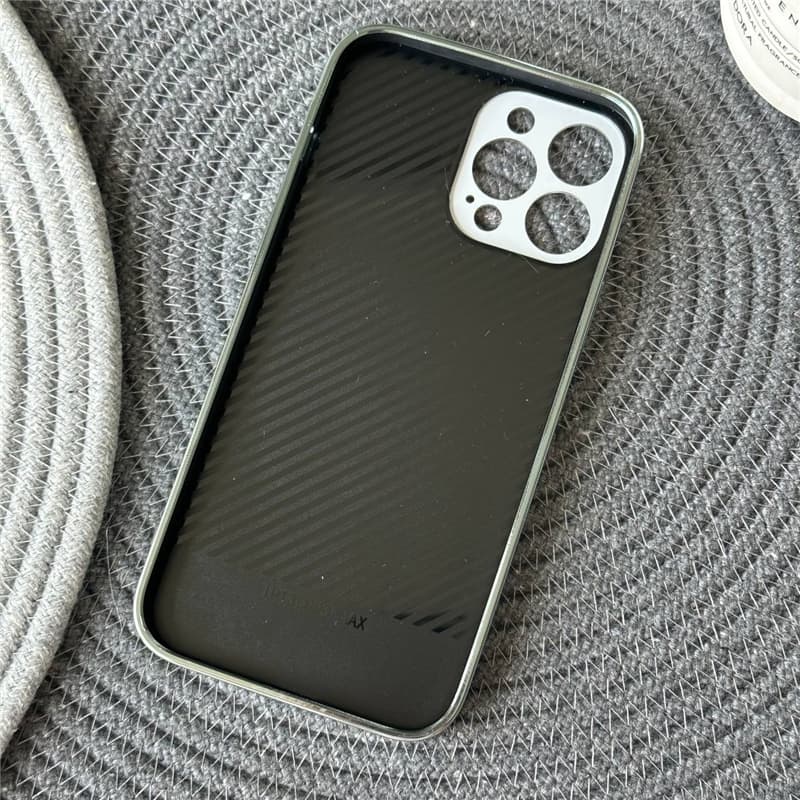 کاور برند Magic Mask مدل PVD مناسب برای iPhone 12 — تصویر ۸