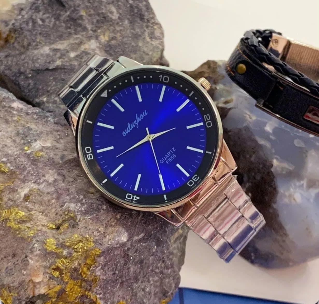 ساعت مچي QUARTZ مردانه مدل 205 — تصویر ۶