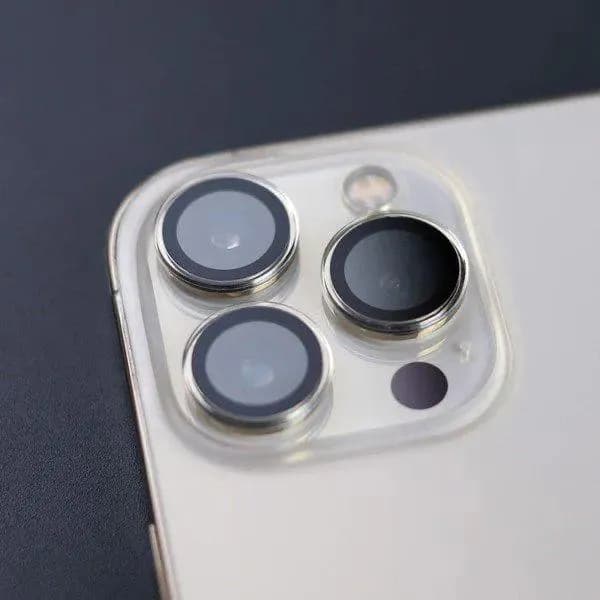 محافظ لنز دوربین مدل رینگی برند KUZOOM مناسب برای گوشی موبایل اپل iPhone 15 /15 Plus — تصویر ۵