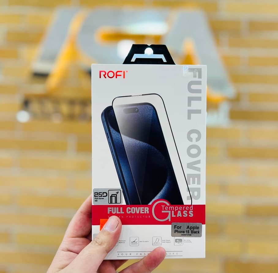 محافظ صفحه نمایش ROFI مناسب برای آیفون iPhone 15/16 — تصویر ۳