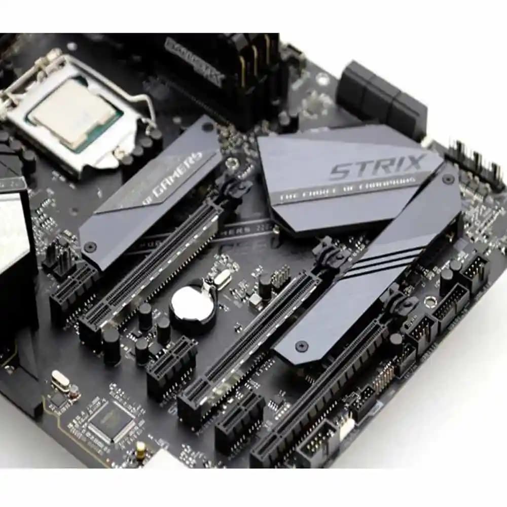 مادربرد ایسوس ROG Strix Z390-E Gaming — تصویر ۳