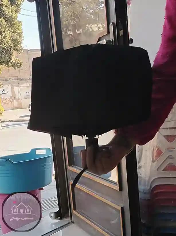 چتر تاشو اتوماتیک مشکی — تصویر ۵