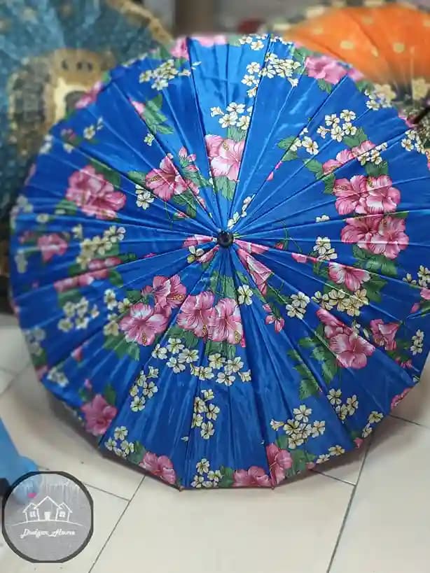 چتر گلدار آبی کاربنی — تصویر ۱۱