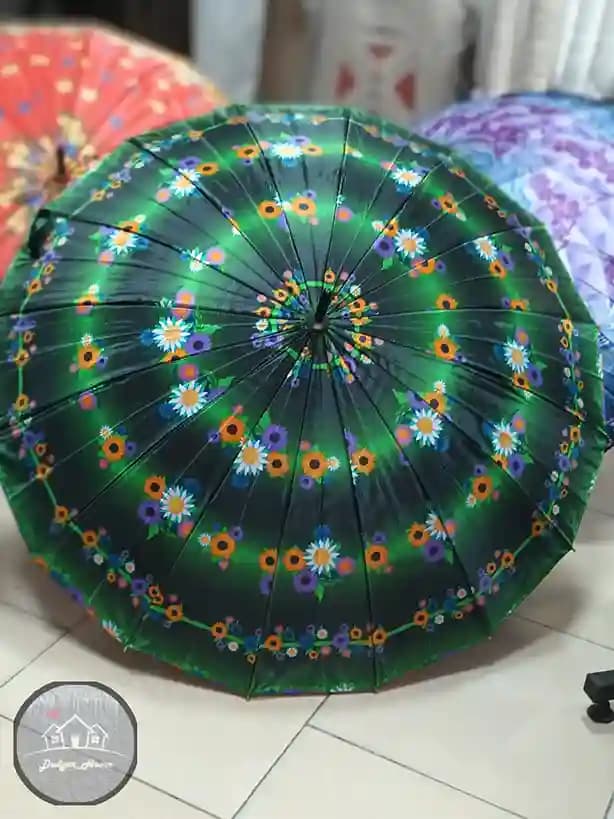 چتر گلدار سبز — تصویر ۲