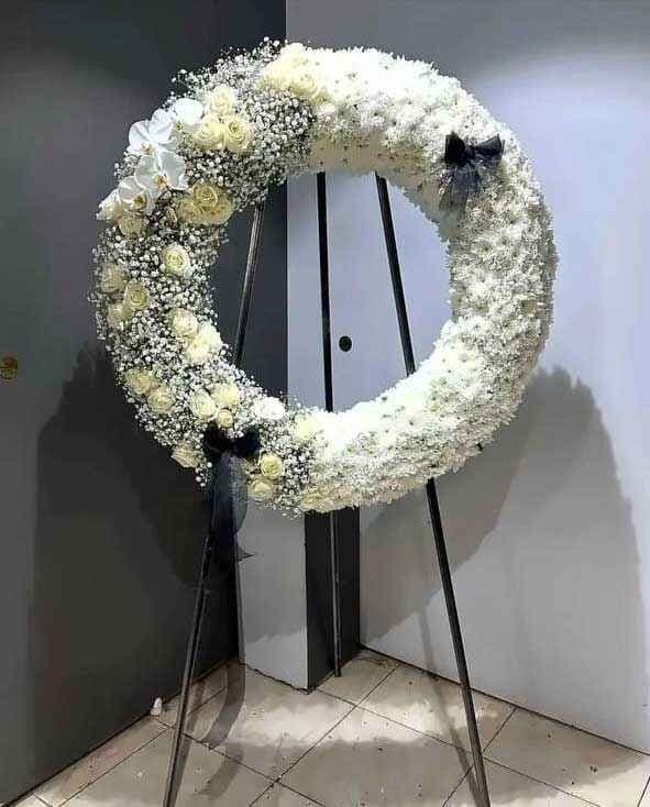 تاج گل حلقه ای 556