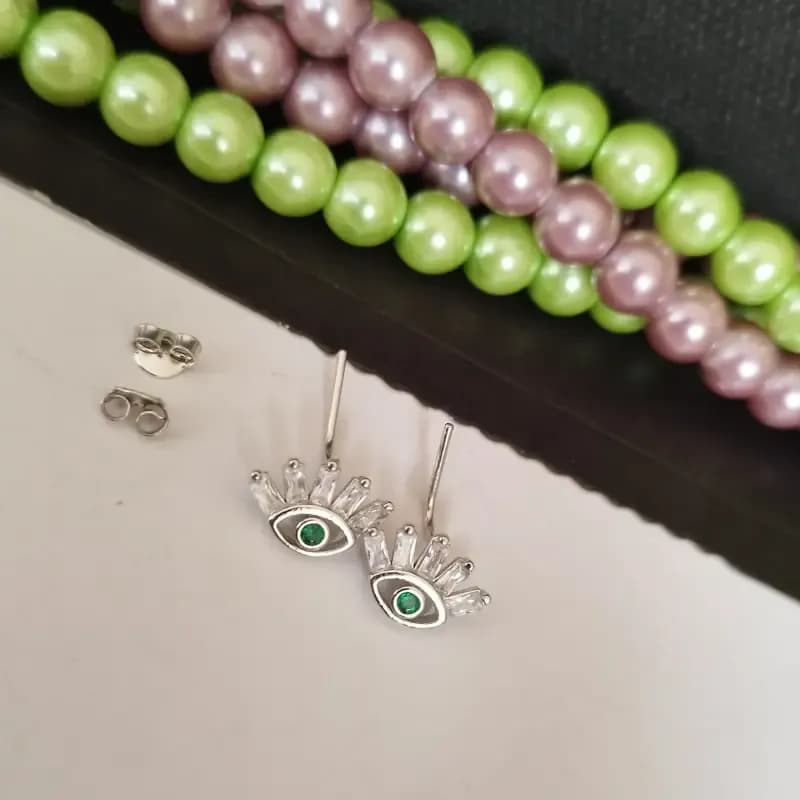 گوشواره نقره میخی عیار 925 با روکش طلا طرح خاص — تصویر ۸