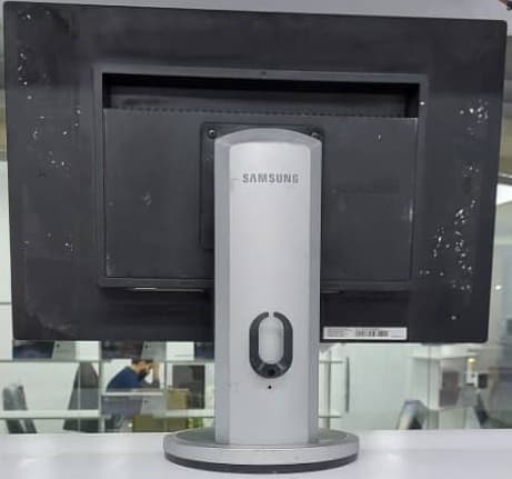 مانیتور سامسونگ مدل SyncMaster S22b420 – استوک — تصویر ۳